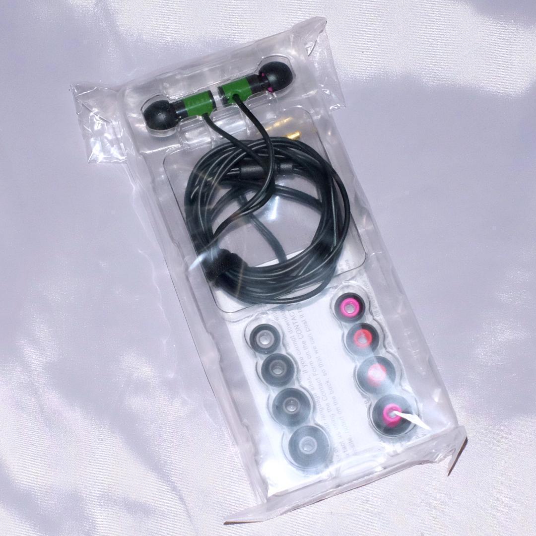 超得！ イヤホン 19品 セット ヘッドホンとTWSおまけ付