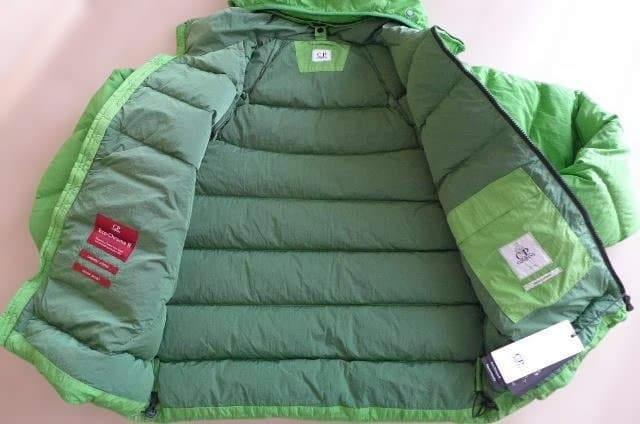 新品 C.P. COMPANY エコクローム ゴーグル ダウンジャケット