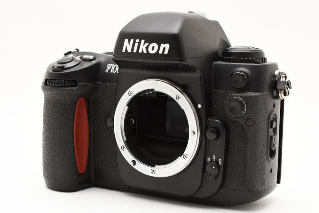 ニコン　Nikon F100 フィルムカメラボディ