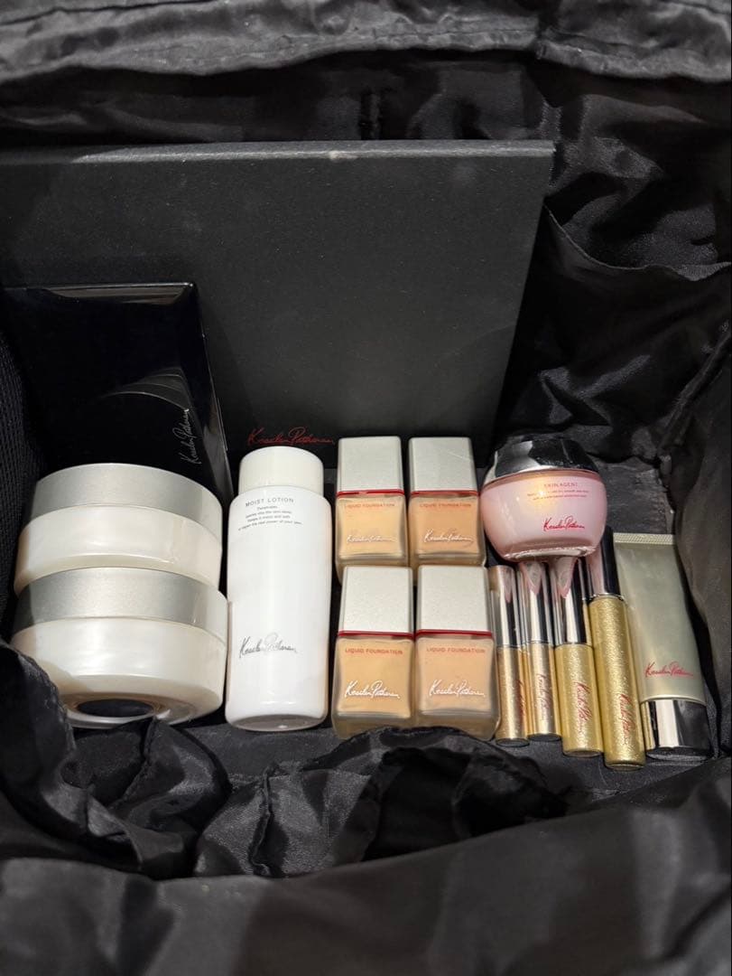 ケセランパサラン化粧品セット 化粧ポーチ付き 化粧品まとめ売り