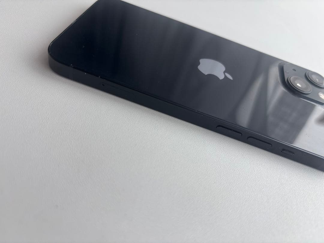 iPhone 13 128GB ミッドナイト