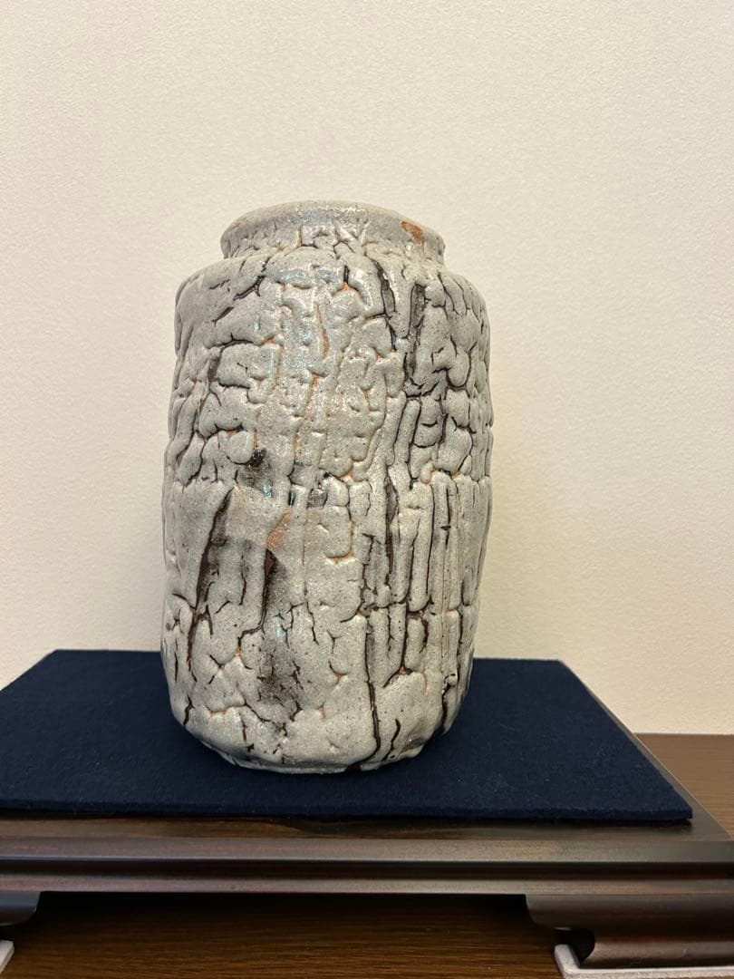 清水卯一作　蓬萊鉄斎波紋　壺