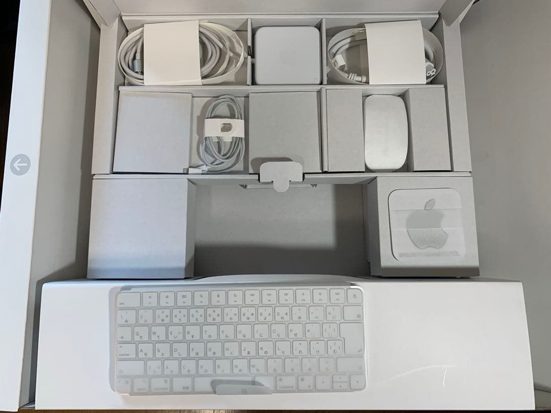 【超美品】iMac M3 メモリ16GB/SSD256 24インチ シルバー