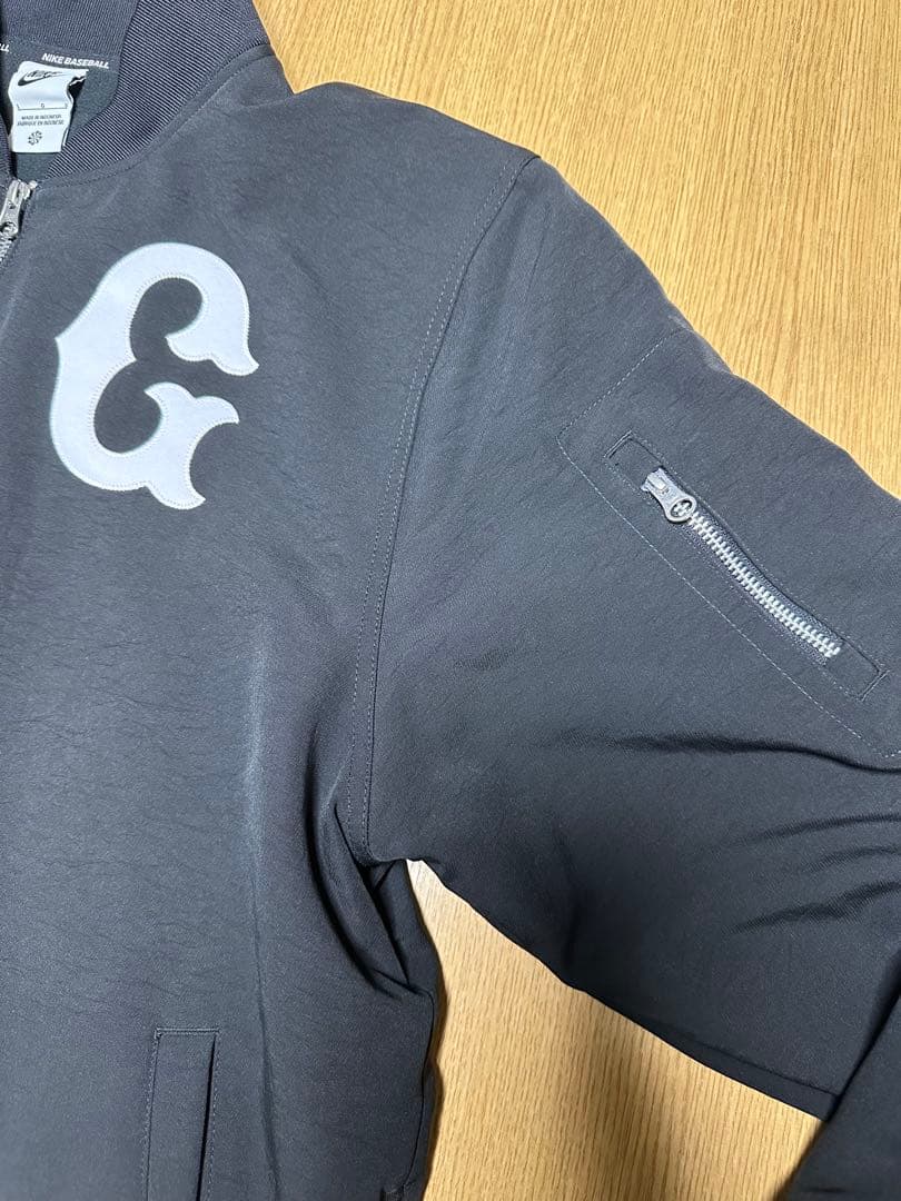 読売ジャイアンツ グラウンドコート スタジャン ナイキ L アウター 巨人