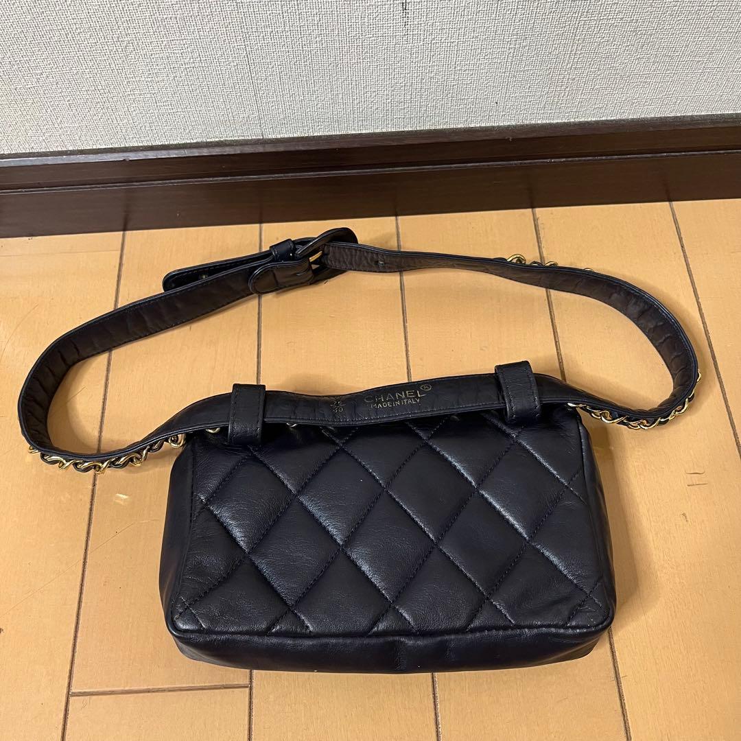 CHANEL シャネル ウエストポーチ マトラッセ ココマーク ターンロック