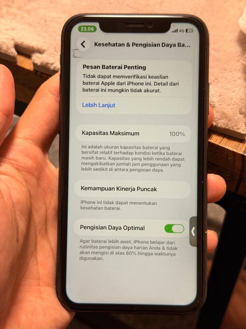 Apple iPhone 11 スペースグレー 本体