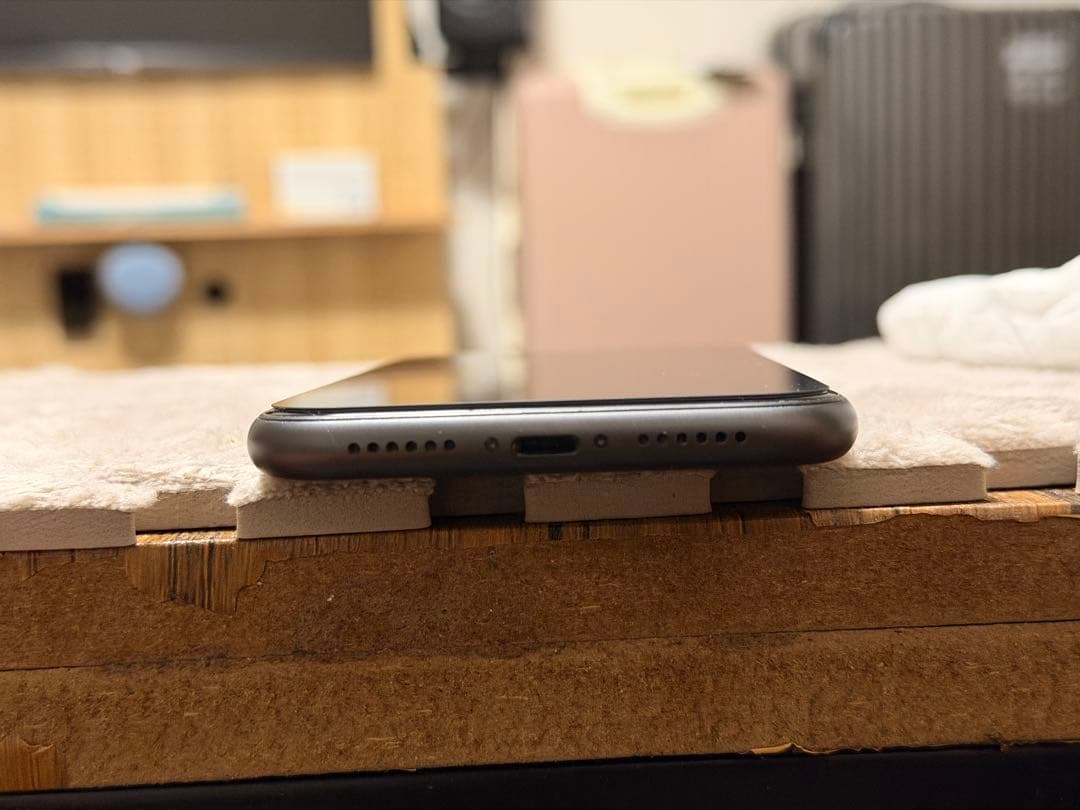 Apple iPhone 11 スペースグレー 本体