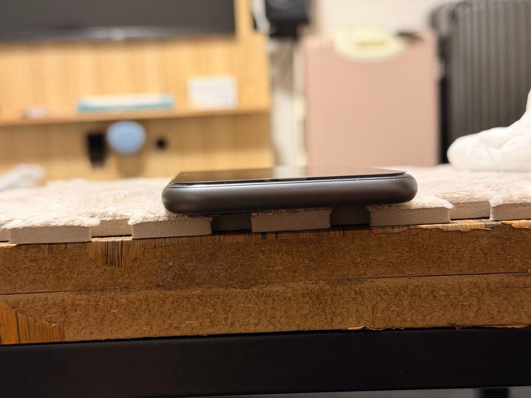 Apple iPhone 11 スペースグレー 本体