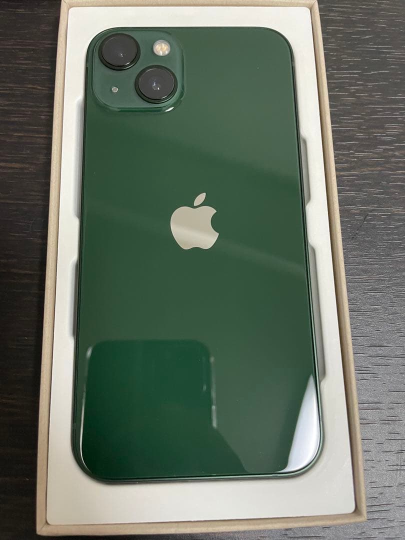 【本日までお買い得本日のみ限定セール中です】iPhone 13グリーン