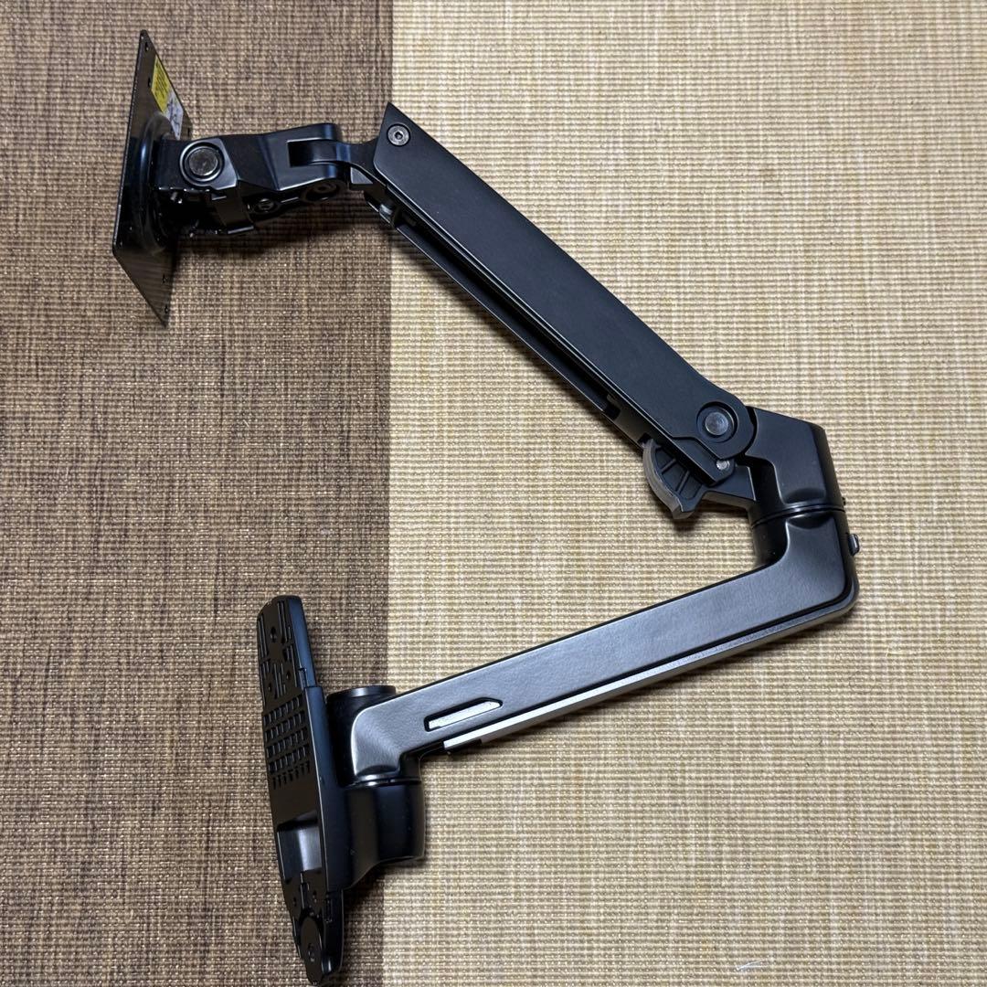 Amazonベーシック 壁掛タイプ シングルモニターアーム ブラック