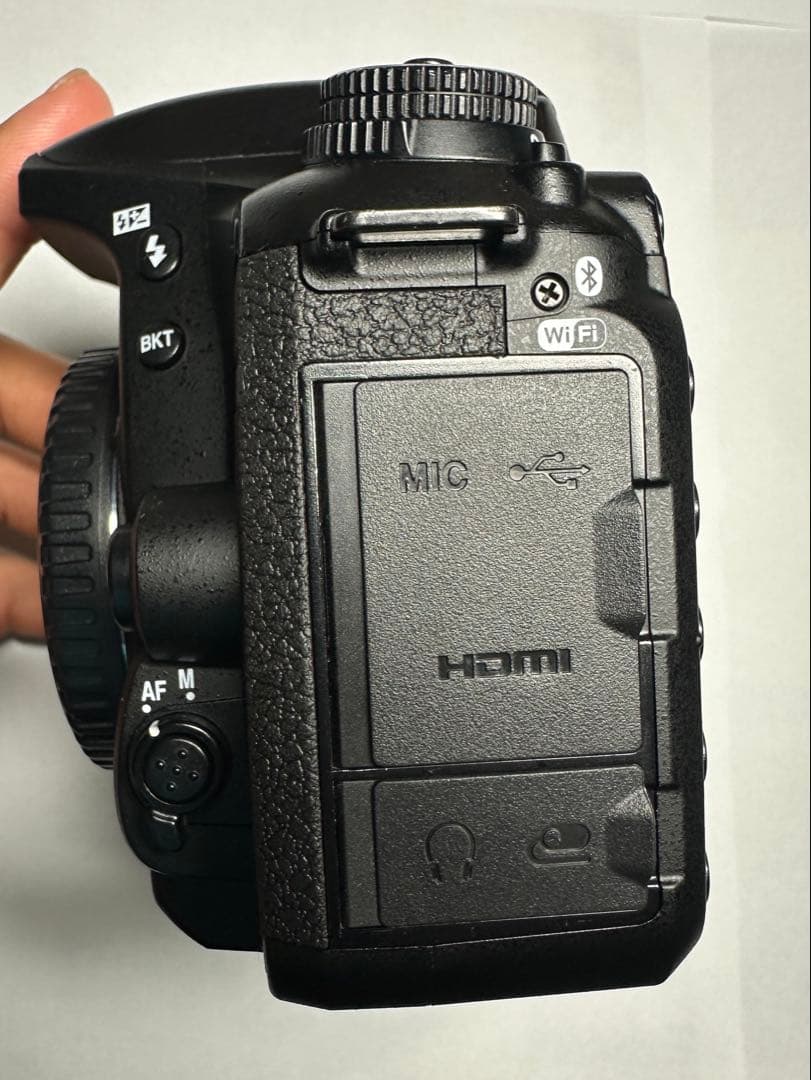【6/16まで】Nikon D7500 一眼レフ カメラ 充電器・バッテリー付き