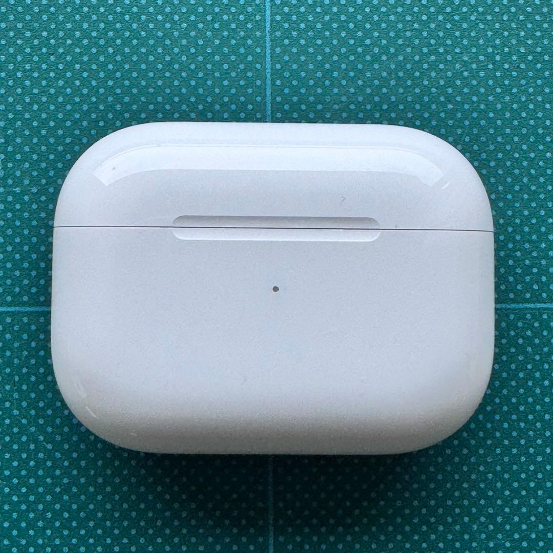 【美品・正規品】AirPodsPro第2世代 Lightnig 2022年モデル