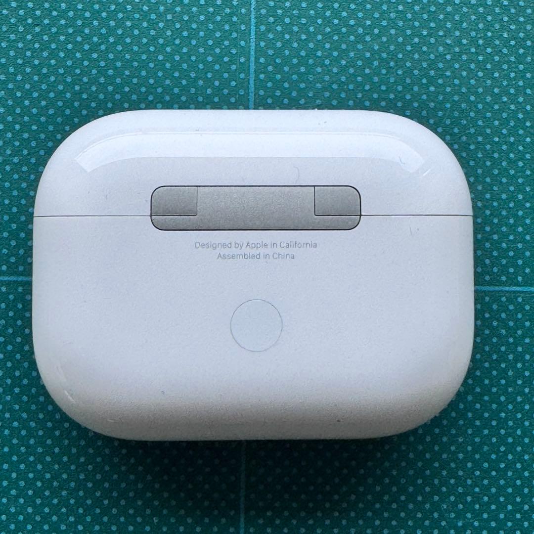 【美品・正規品】AirPodsPro第2世代 Lightnig 2022年モデル