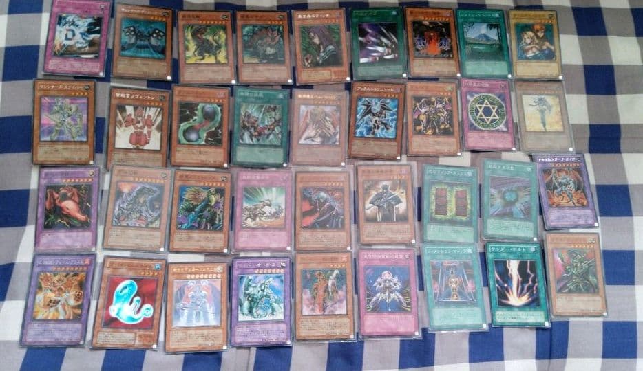 遊戯王カード、ファイルケース付き