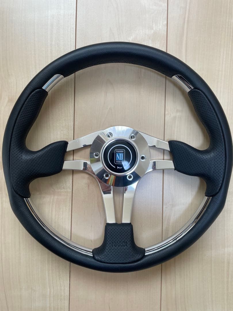 O*r様 ナルディ　ステアリング　350mm