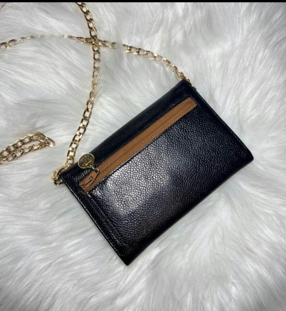 CHANEL シャネル　キャビアスキン　レザー　ブラック　黒　財布