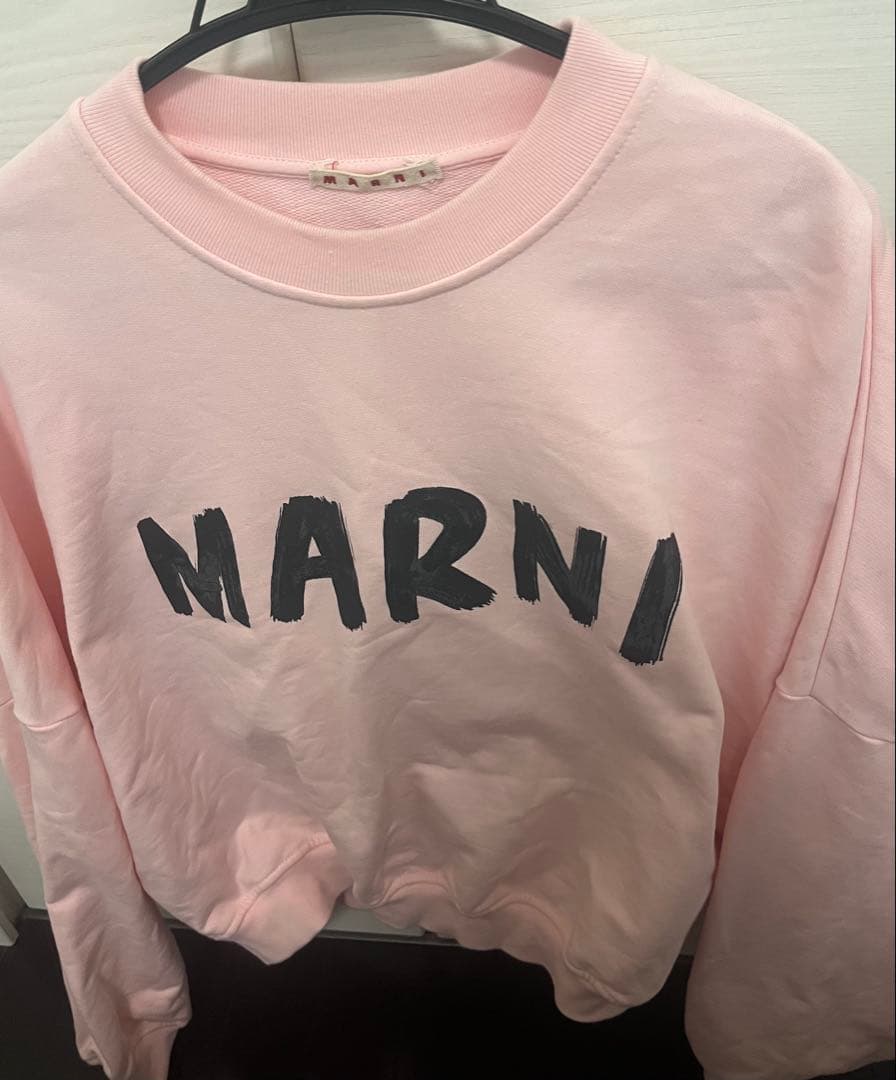 MARNI ピンク スウェット