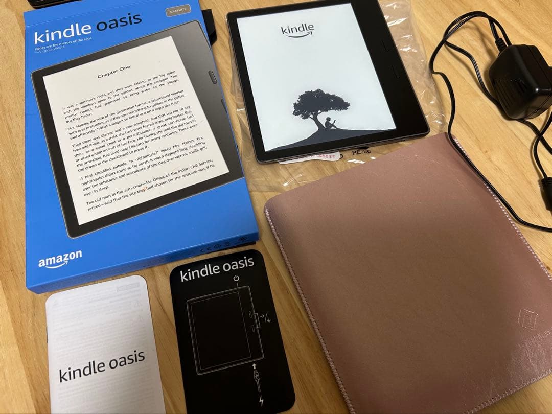 Amazon Kindle Oasis 本体 充電器 ケース付き　8gb