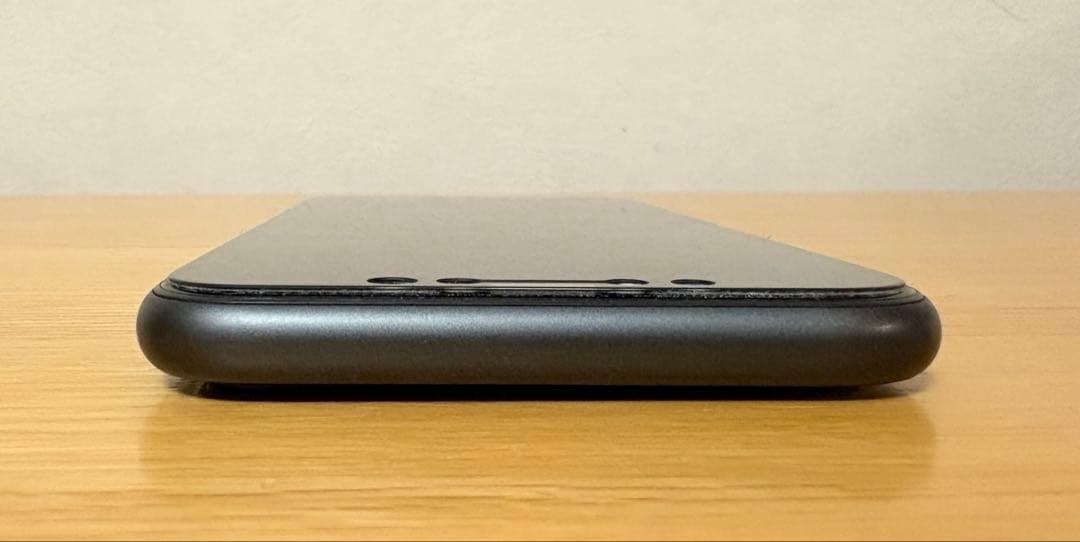 【美品】iPhone11 64GB ブラック SIMロック解除済