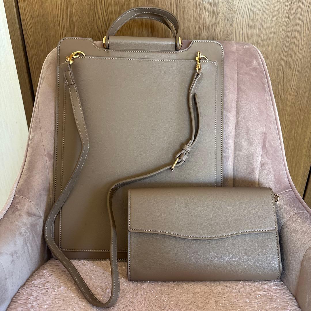 poláura 2wayスリムPCバッグ ガジェット ポーチ