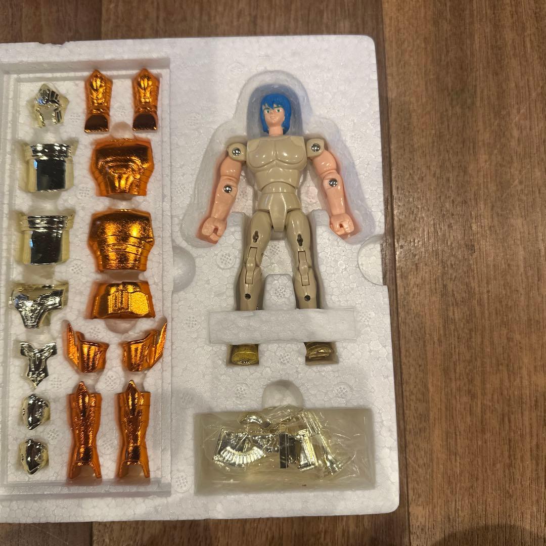 バンダイ 聖闘士星矢 ポセイドンフィギュア