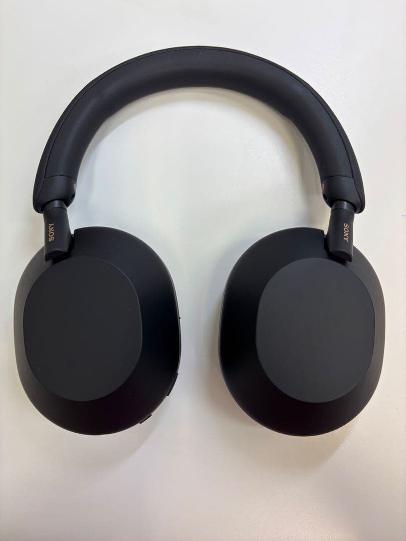 Sony WH-1000XM5ワイヤレスヘッドホン　ケース　箱付き