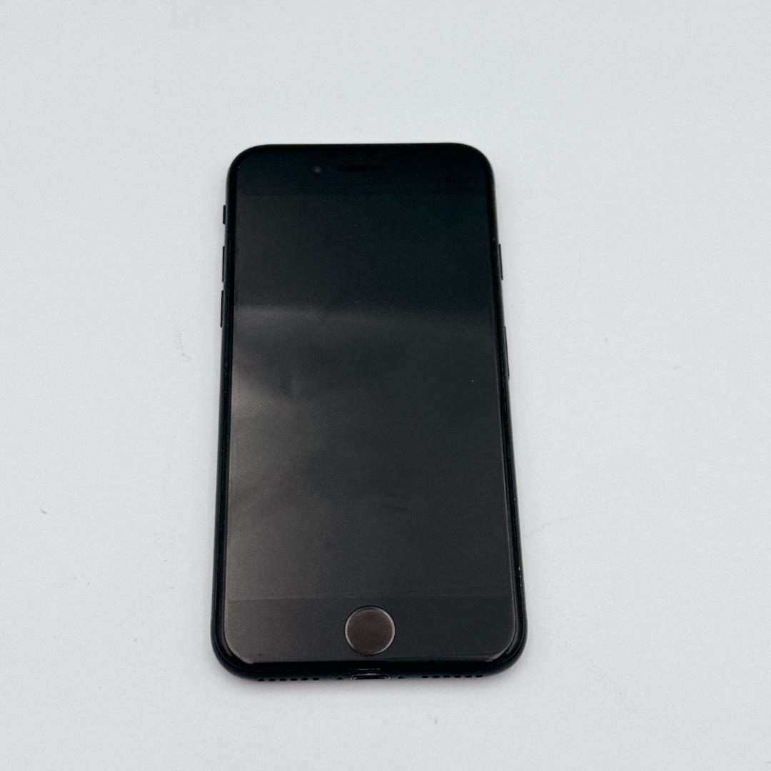 【美品】iPhoneSE 第3世代 64GB SIMフリー スターライト