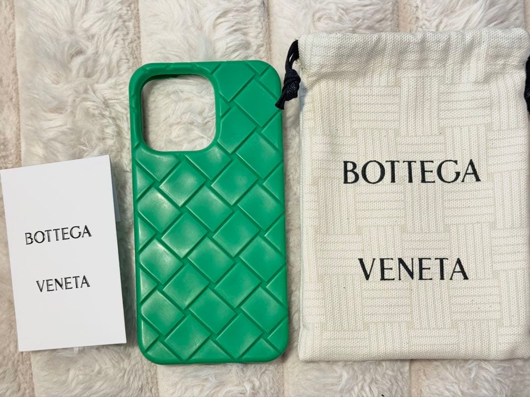 BOTTEGAVENETA♡ボッテガ♡iPhoneシリコンケース♡パラキート
