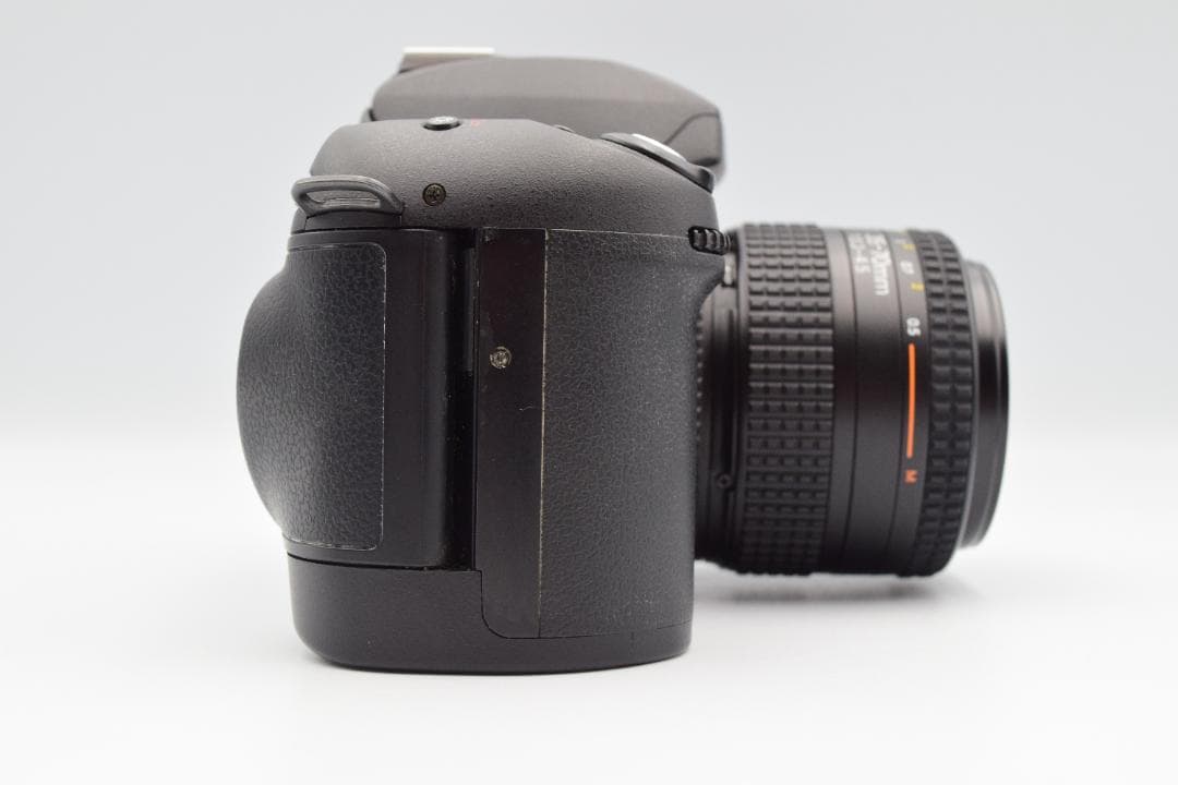 （美品）Nikon F80 一眼レフカメラ AF NIKKOR 35-70mm