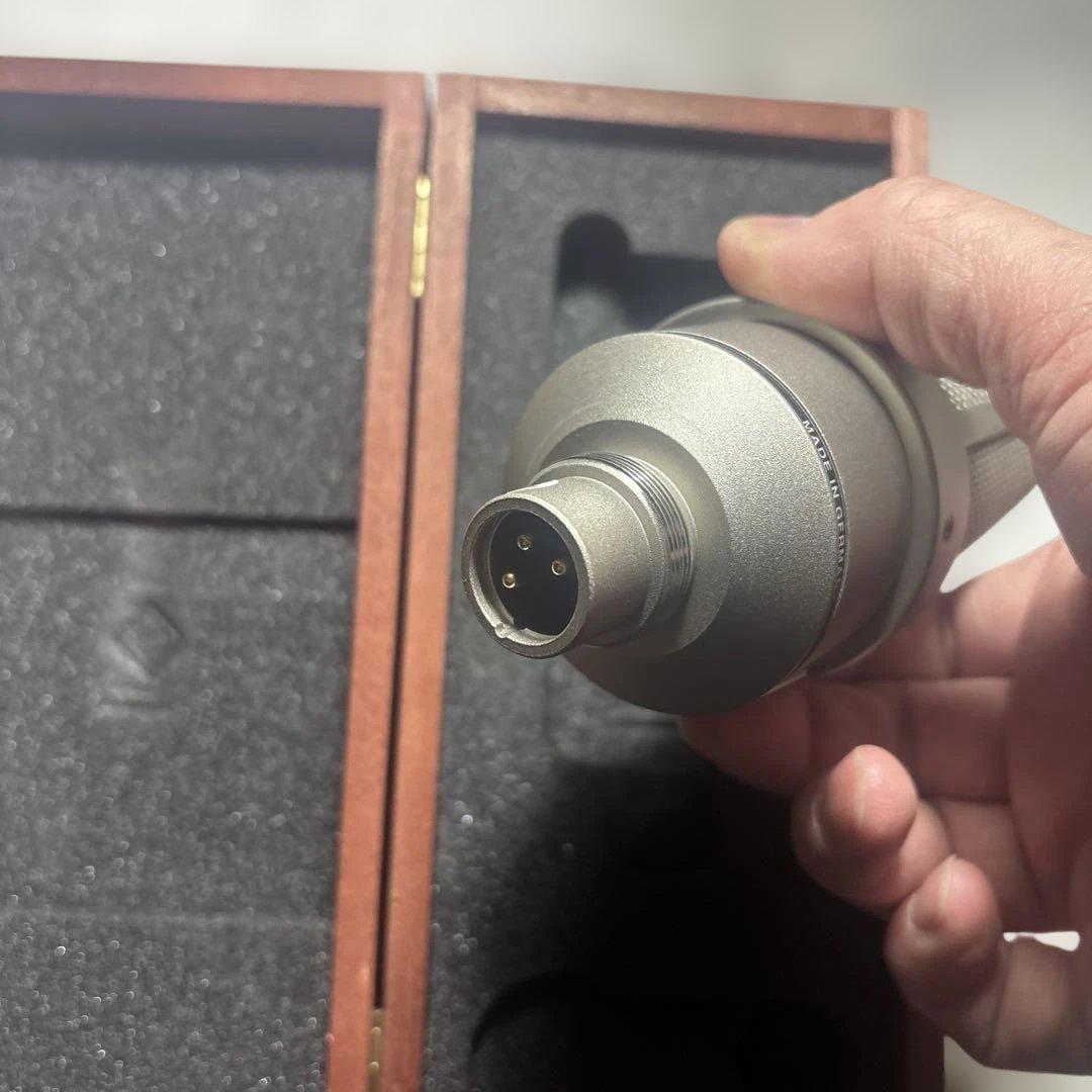 Neumann TLM103 P48 ノイマン　コンデンサーマイク
