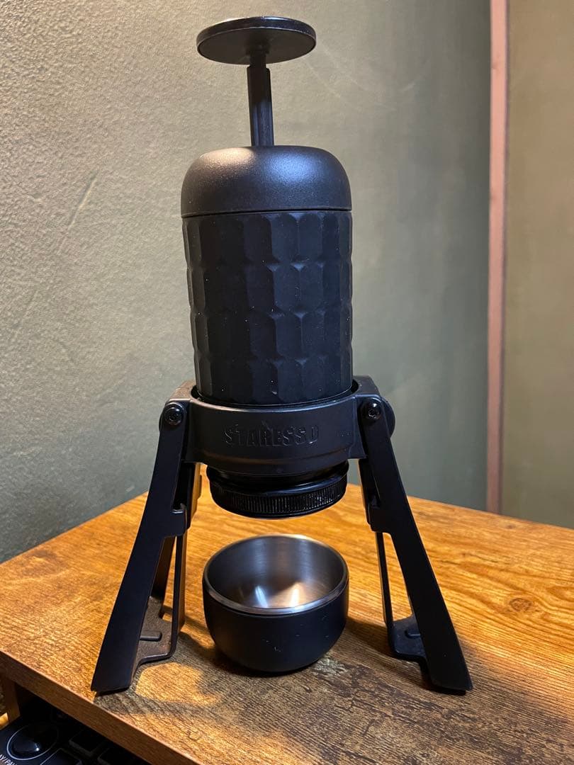 STARESSO ポータブルエスプレッソメーカー ブラック