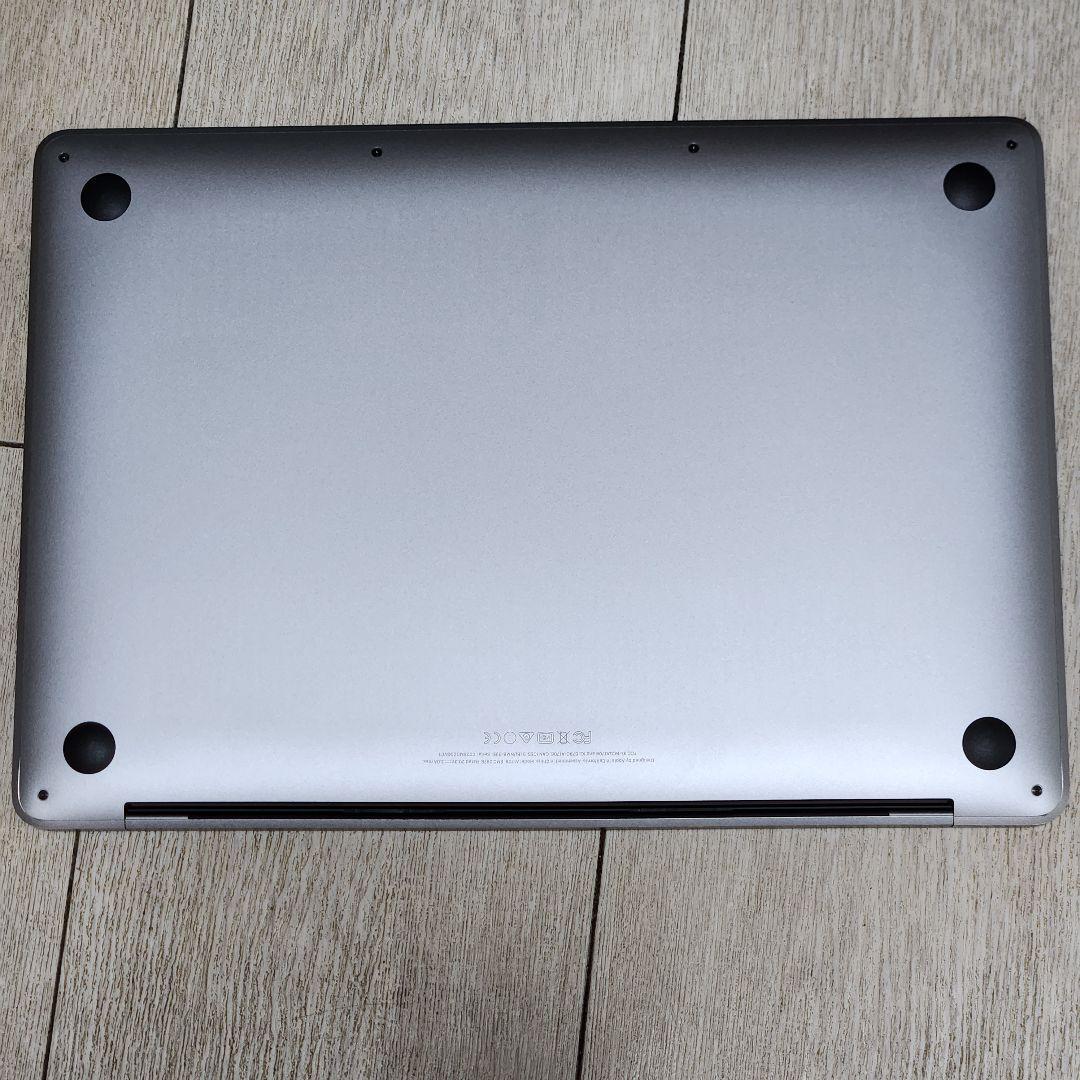 Apple MacBook Pro 13インチ 2016 A1708