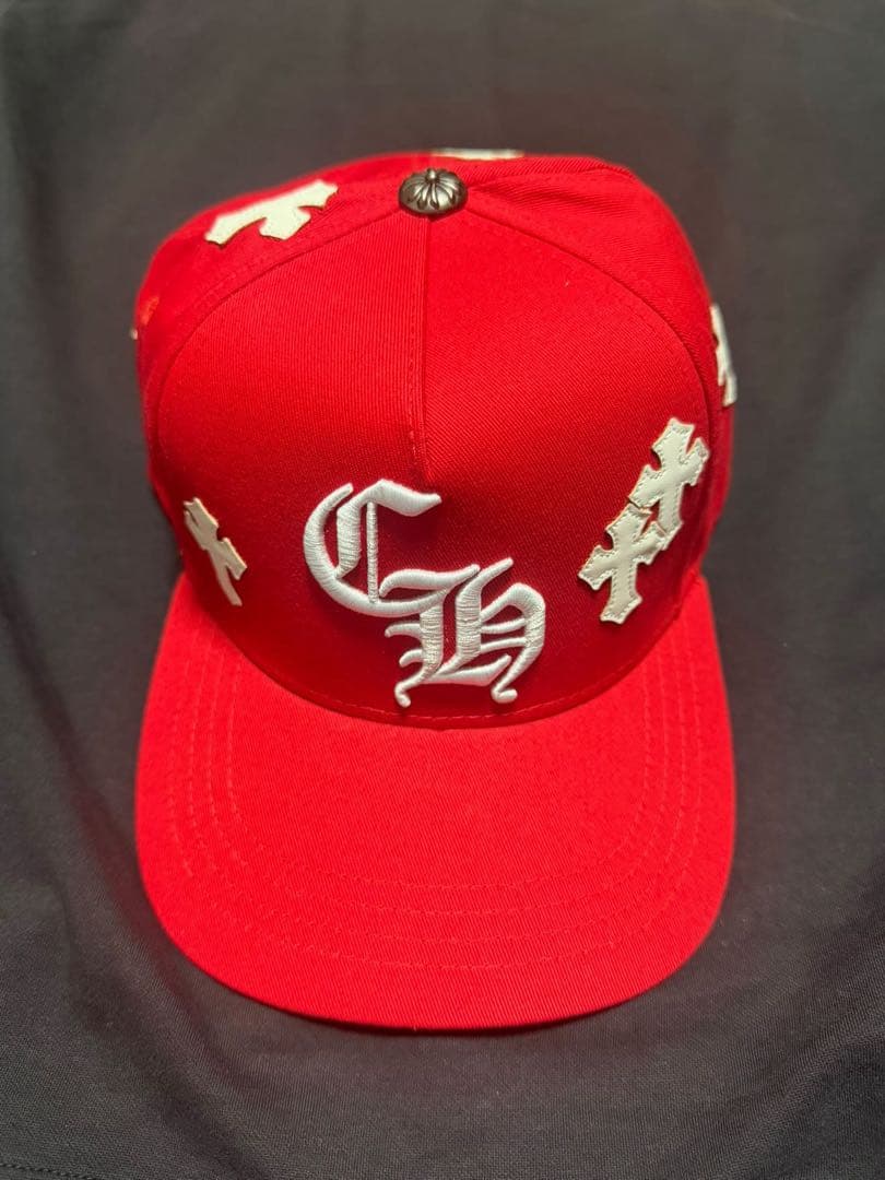 赤 スナップバックキャップ