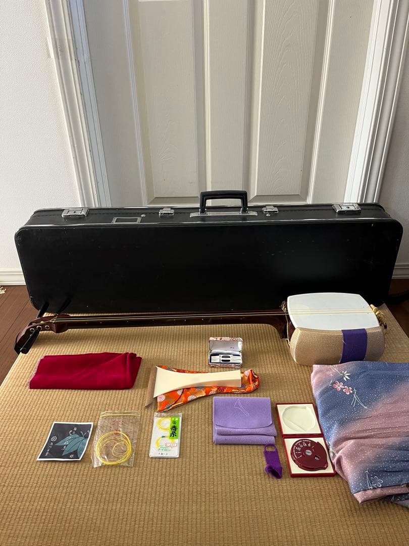 三味線　紅木 金細 東さわり 破れ無し