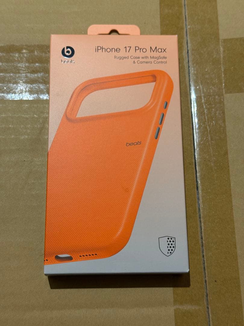 Beats iPhone 17 Pro Max ラギッドケース オレンジ