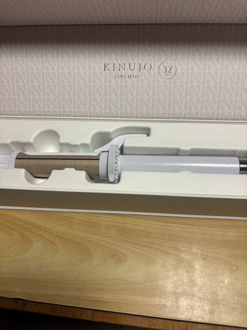 KINUJO カールアイロンKC32N 未使用に近い　取扱説明書付き