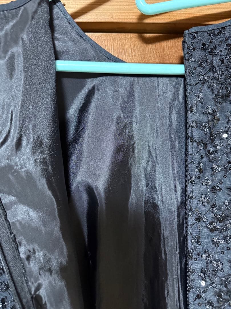 kaene スパンコールエンブロイダリードレス