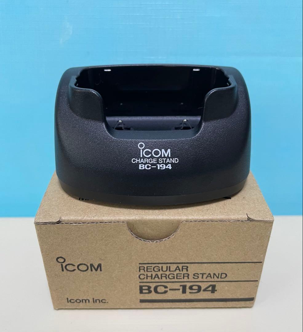 ICOM 広帯域ハンディ受信機 IC-R6