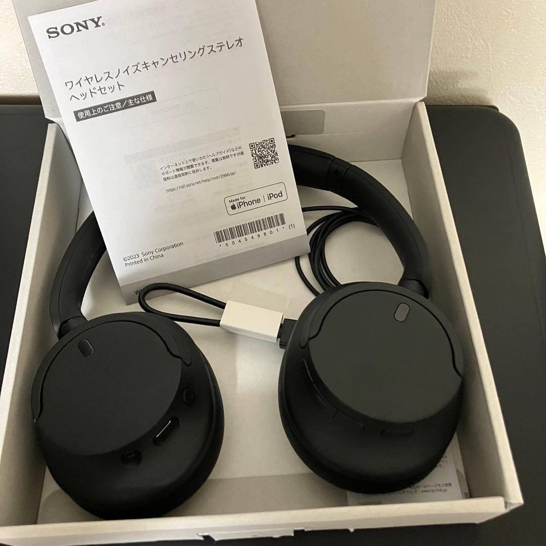 美品【SONY】ヘッドホンWH-CH720N