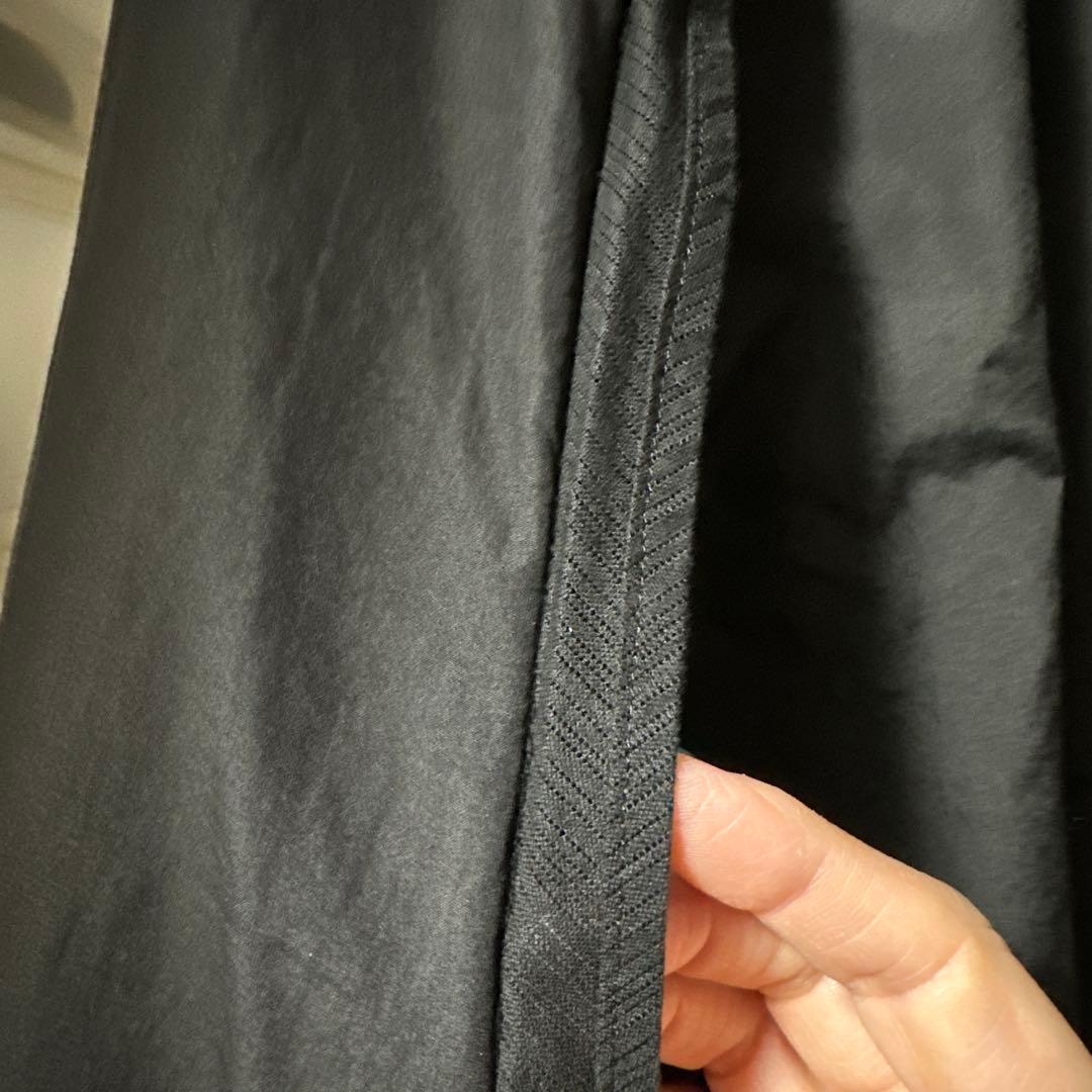 ヨージヤマモト変形サルエルパンツ、ニットのに点