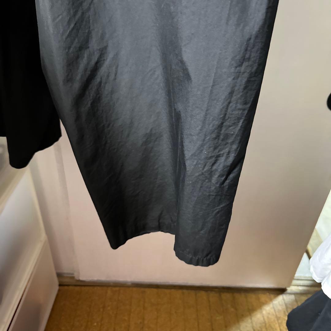 ヨージヤマモト変形サルエルパンツ、ニットのに点