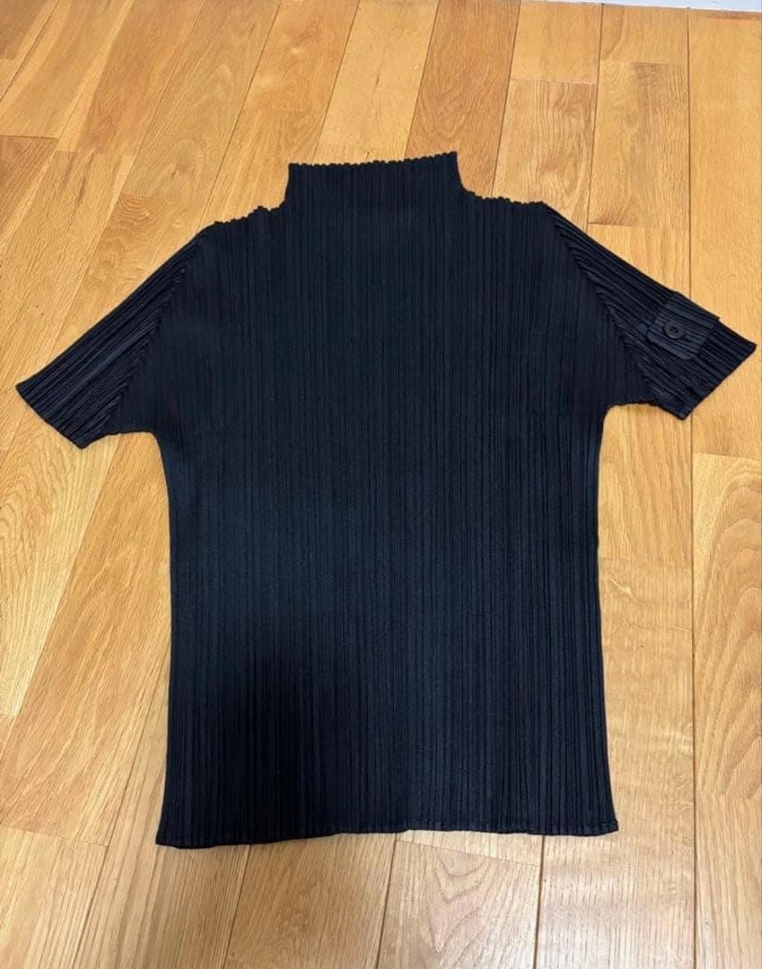今月限定値下　PLEATS PLEASE プリーツプリーズ　 カットソー