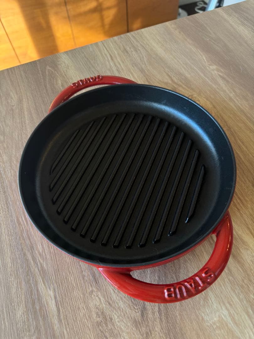 STAUB 赤 グリルパン、マグネットトリべッドセット