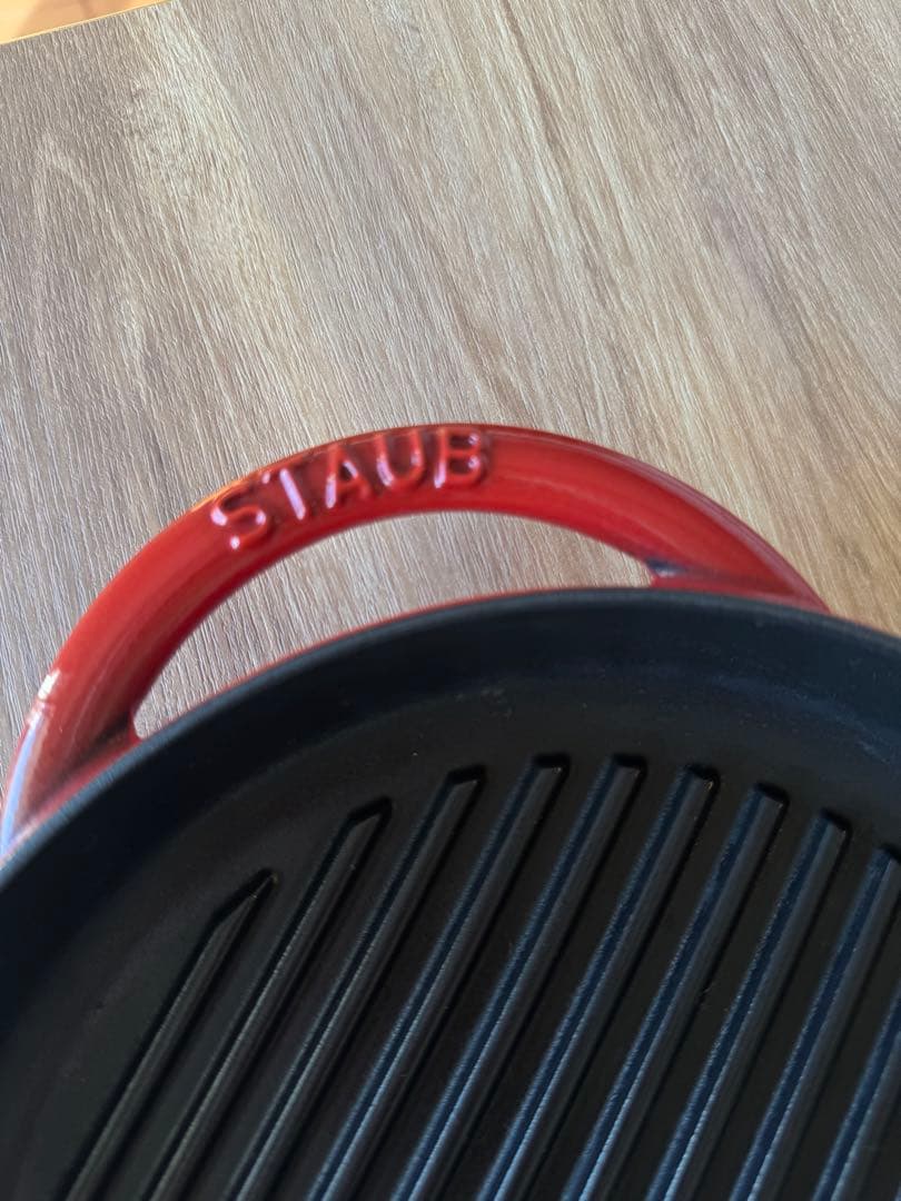 STAUB 赤 グリルパン、マグネットトリべッドセット