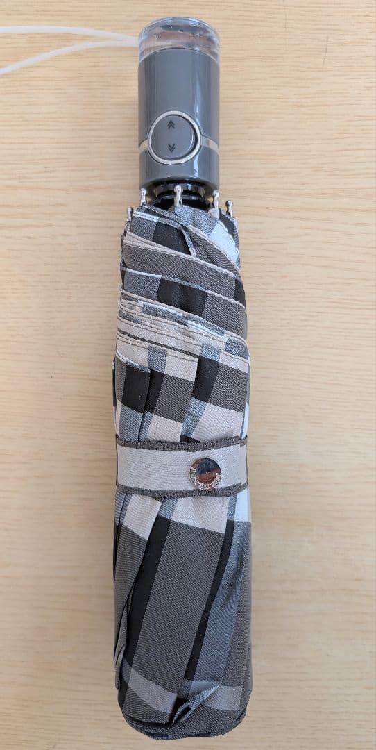 と*ん様 旧ロゴBurberry ノバチェック柄 折りたたみ傘★新品未使用