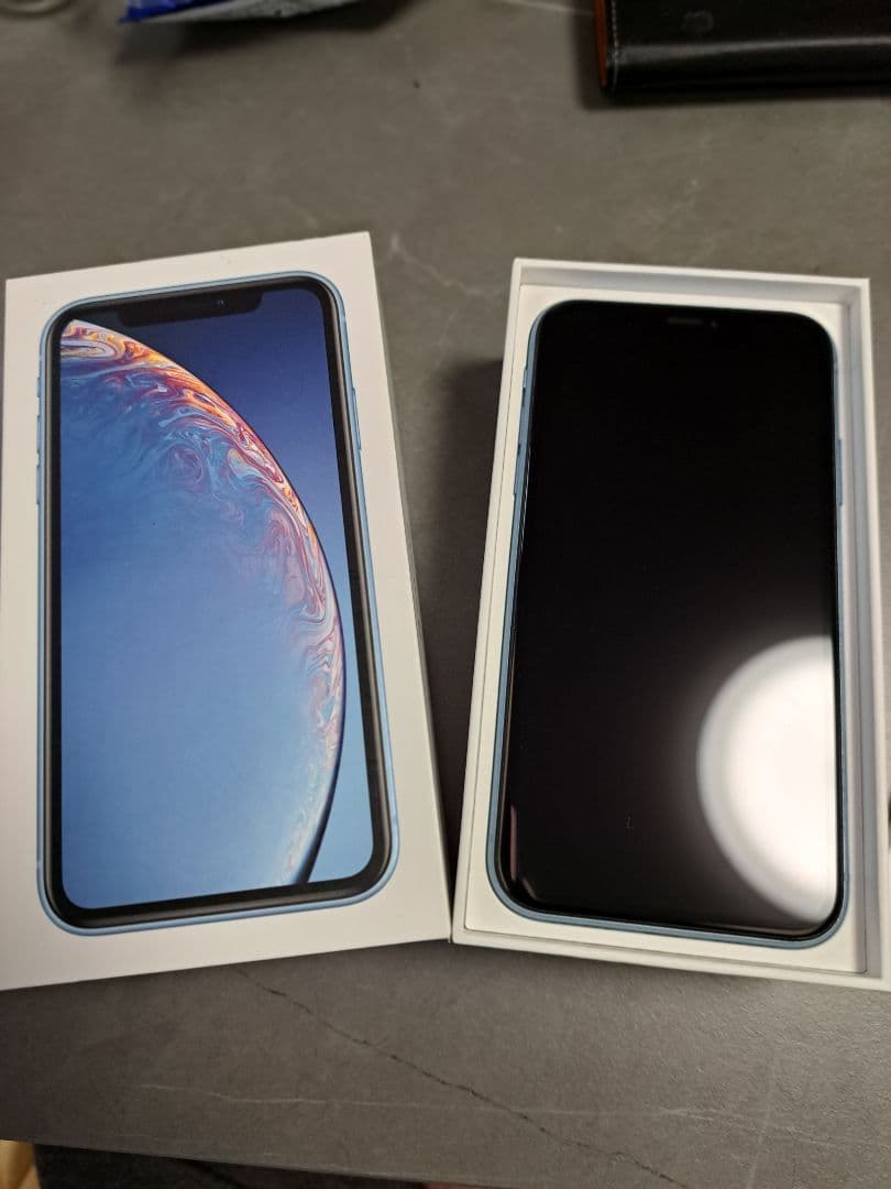 Apple iPhone XR 本体 バッテリー 86%