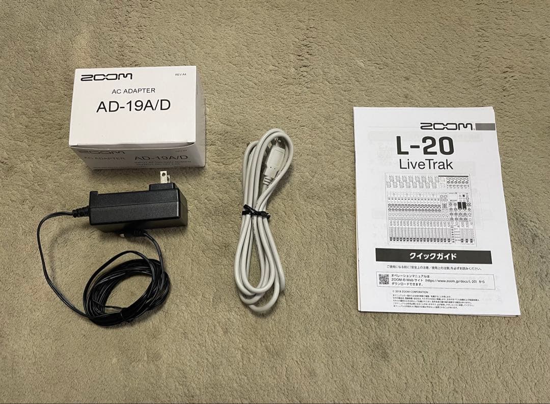 【動作確認済】ZOOM LiveTrak L-20 ＋ BTA1 ＋ FS01