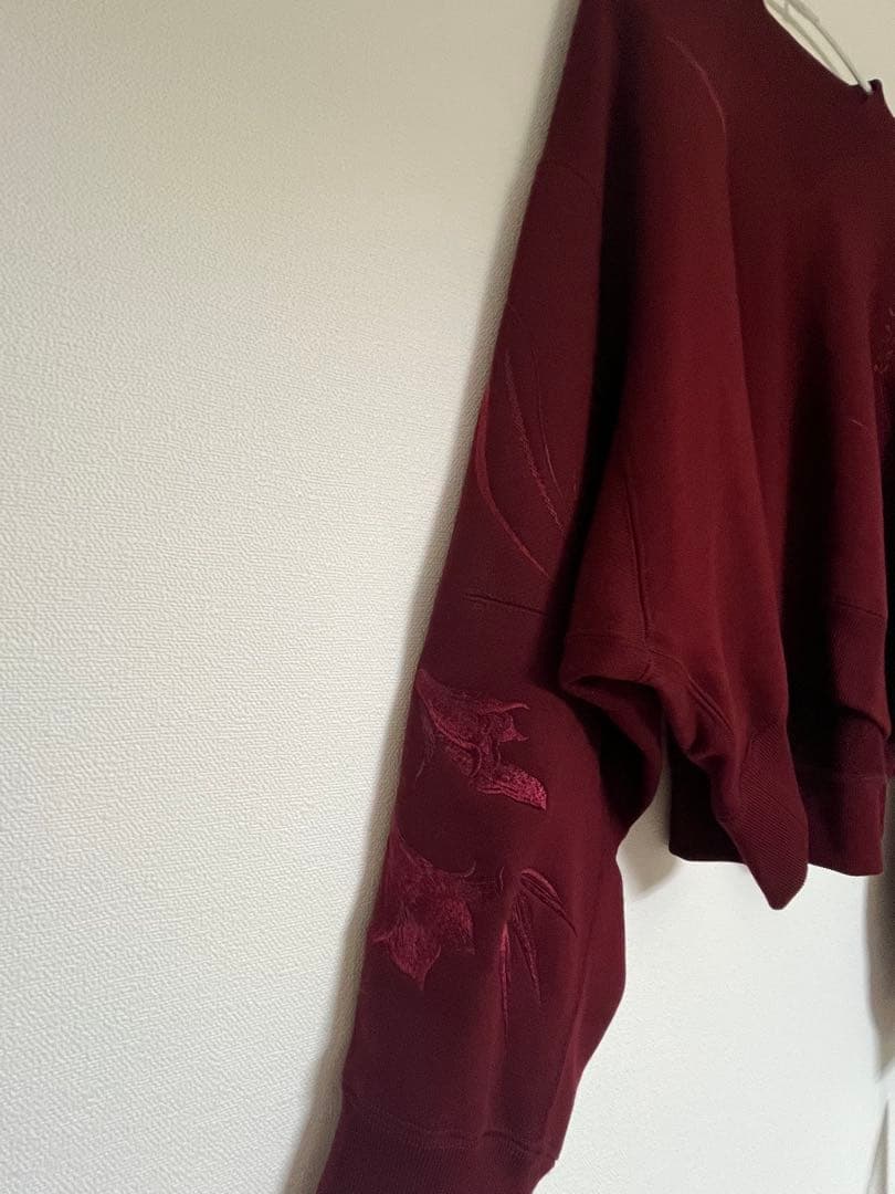 mame マメクロゴウチ　百合　刺繍スウェット　2 ボルドー　赤