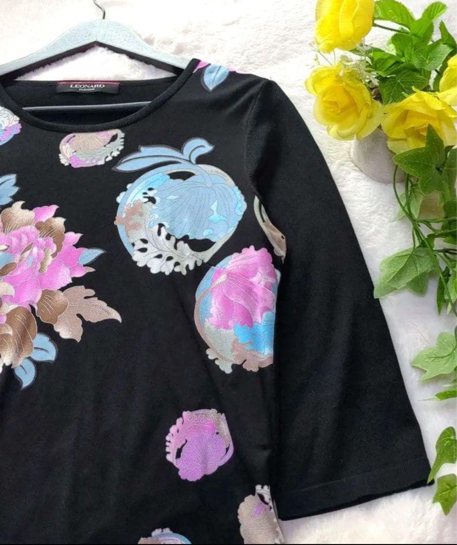 タイムセール【美品】レオナール　カンカン素材　黒　花柄　トリム　ピンク　水色40