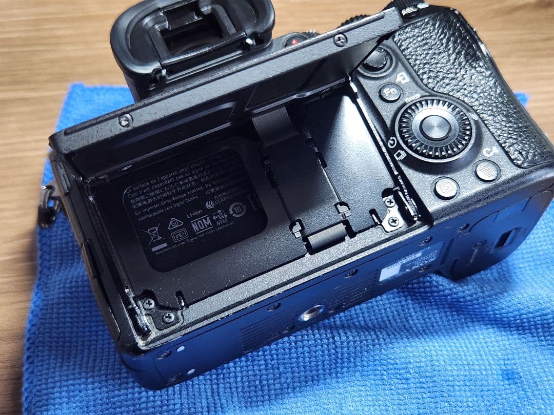 【注意事項あり】SONY α7RIII ILCE-7RM3 ミラーレス